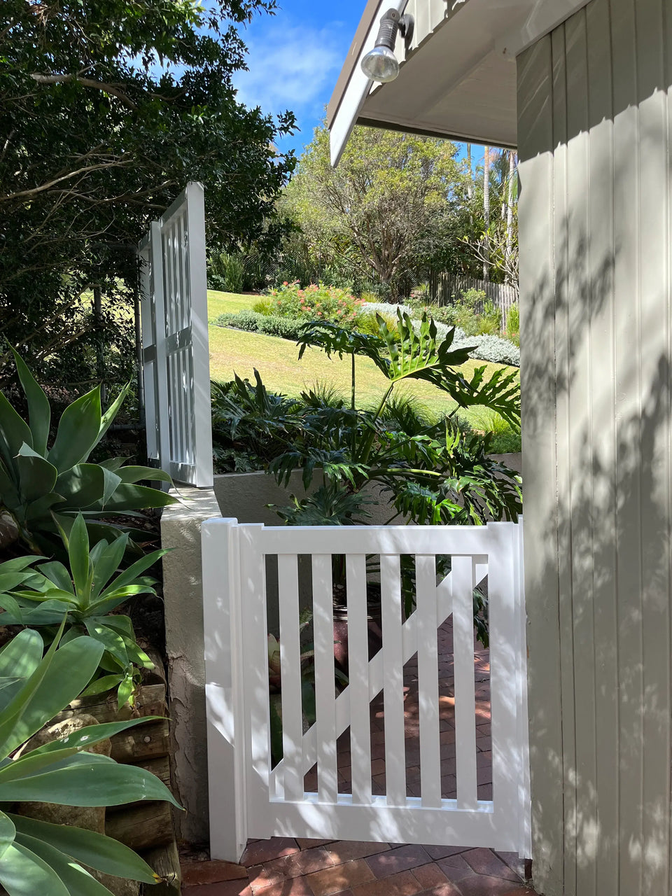 Balustrade timber pedestrian gate with fine 66mm pickets