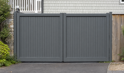 Detail view of Collaroy solid timber driveway gate with flat top